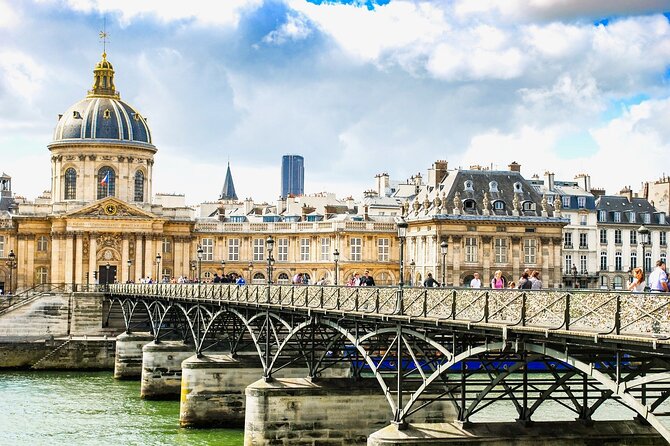 Paris City Center Free Walking Tour (Tip-Based) - The Louvre from fortress to palace