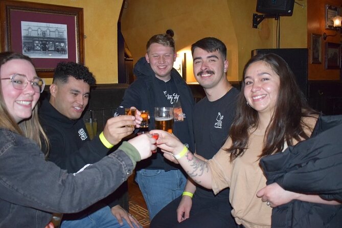 Paris City Center Guided Pub Crawl With Shots & Club Entry - The club finish near Café Oz