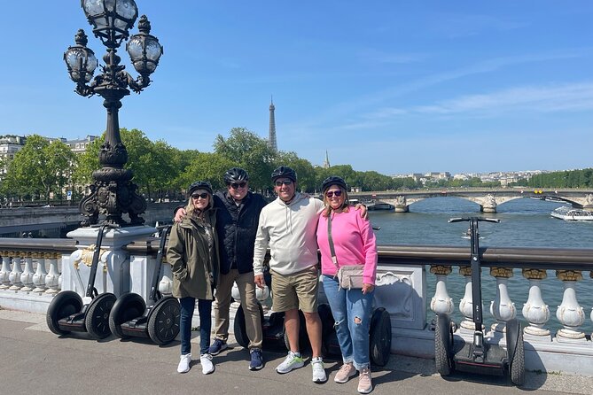 Paris City Sightseeing Half Day Guided Segway Tour with a Local Guide - The Louvre and Musée d’Orsay from the street