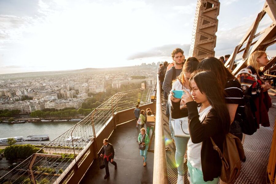 Paris: City Tour by Bus with Eiffel Tower & Optional Summit - Is the $113 price good value?