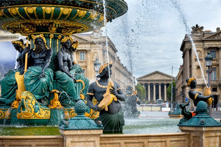 Paris: City Tour with Louvre Tickets & Cider with a Crepe - Notre-Dame and the Seine
