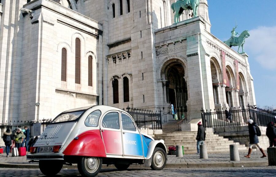 Paris: Classic Sites Tour by Vintage Citroen 2CV - Petit Palais and Grand Palais by Pont Alexandre III