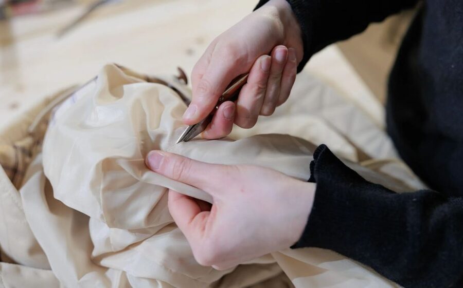 Paris: Couture workshop, upcycle your own jacket - A Paris fashion workshop with something to wear home