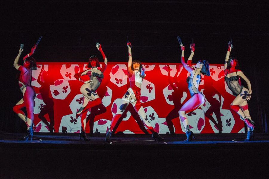 Paris: Dinner at Ginger Restaurant & Show at Crazy Horse - A polished show with real visual control