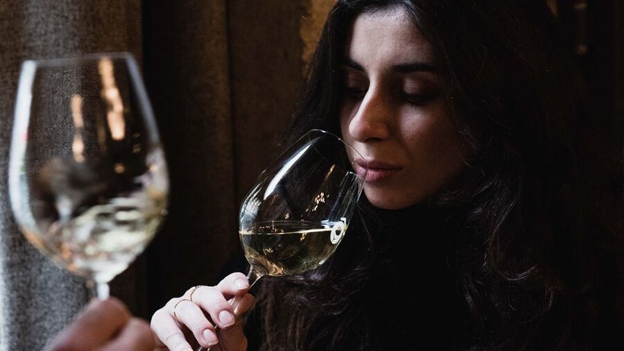 Paris: Dinner with Customized Wine Selection - Seasonal French food without a standard menu