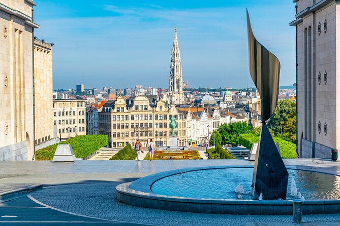 Paris: Discover Brussels and Bruges & Optional Chocolate Tasting - The first four hours: getting to Brussels