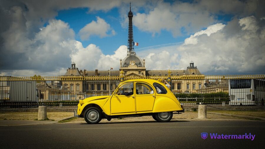 Paris: Discover Paris 2CV - Why a 2CV works so well in Paris