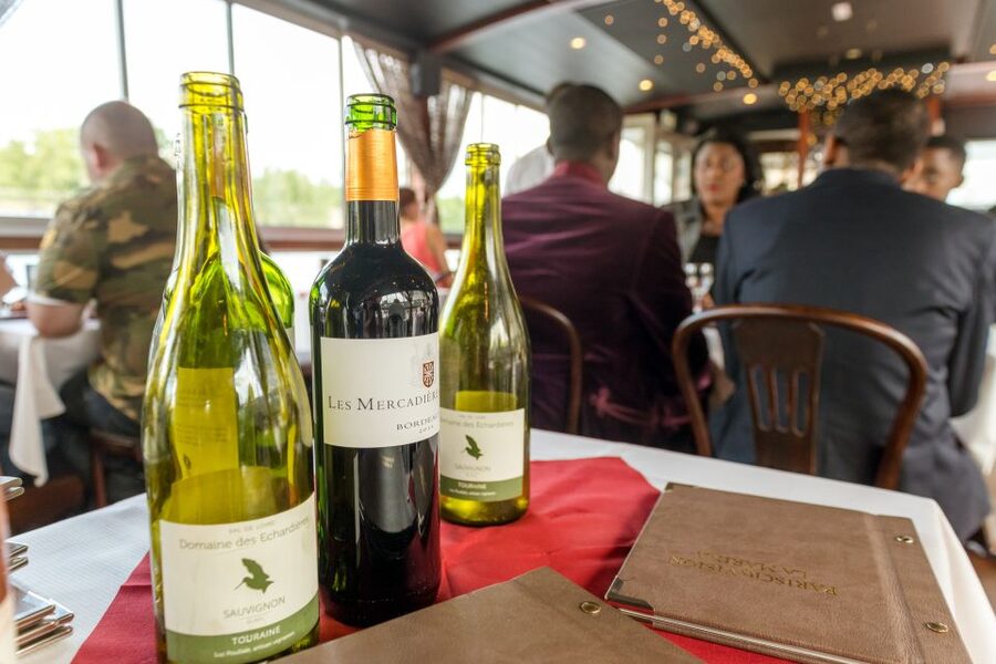 Paris: Early Evening Dinner Cruise on the River Seine - My verdict on the early-evening Seine dinner cruise