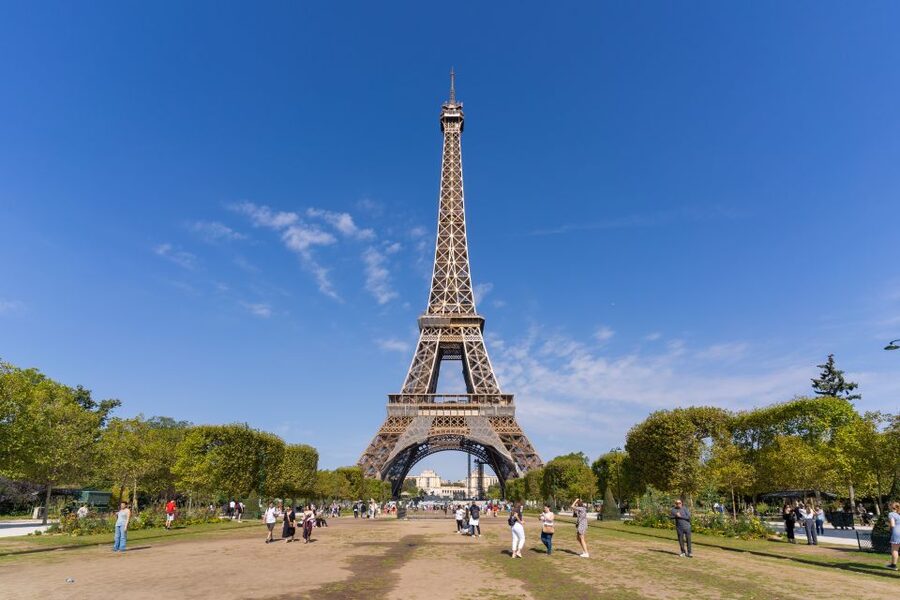 Paris: Eiffel Tower 2nd Floor or Summit Access - Choosing the summit ticket