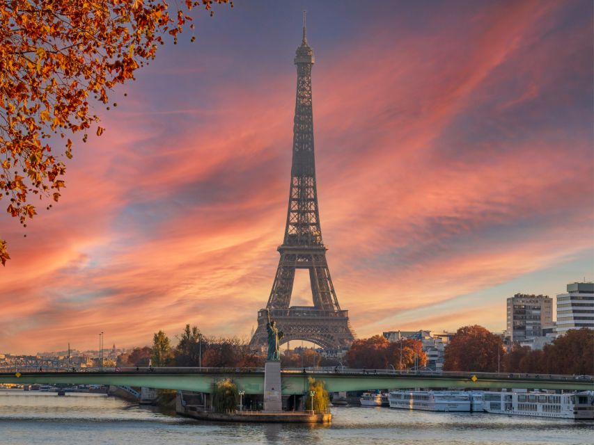 Paris: Eiffel Tower Access w/ Audioguide and Optional Cruise - Using the audio guide without losing your pace