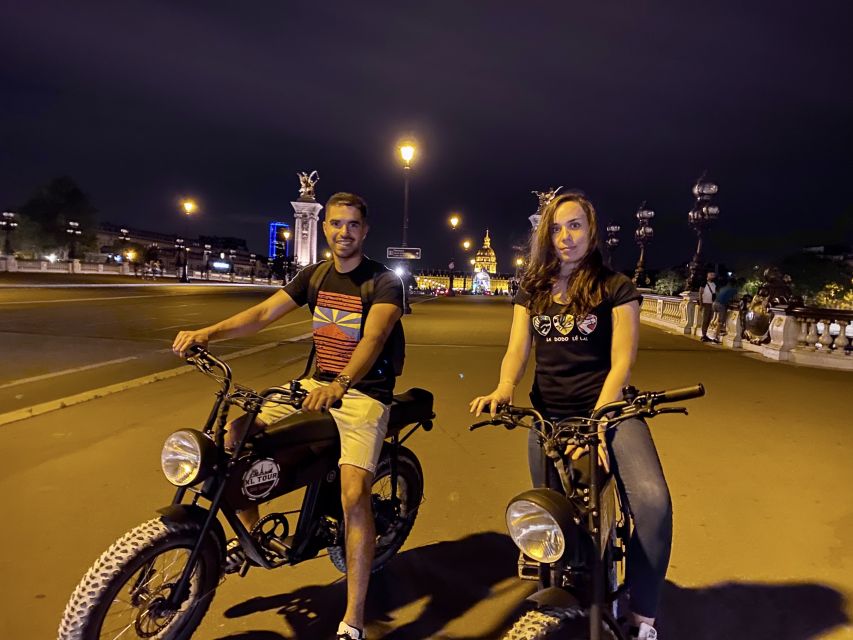 Paris: Eiffel Tower and Notre Dame Night Tour by E-Bike - Who should book this ride