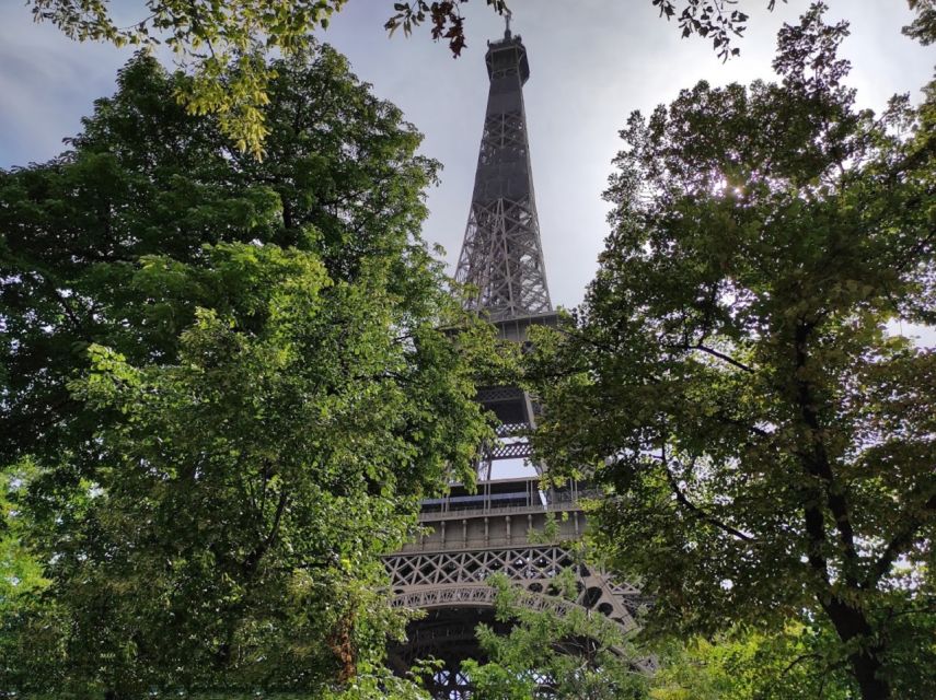 Paris: Eiffel Tower Entry Ticket with Optional Summit Access - The second floor: Paris at its most useful viewing height