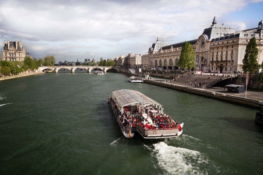 Paris: Eiffel Tower Hosted Tour, Seine Cruise and City Tour - What the $116 price really buys