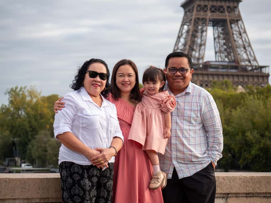 Paris: Eiffel Tower Private Photoshoot Experience - Who will get the most from it
