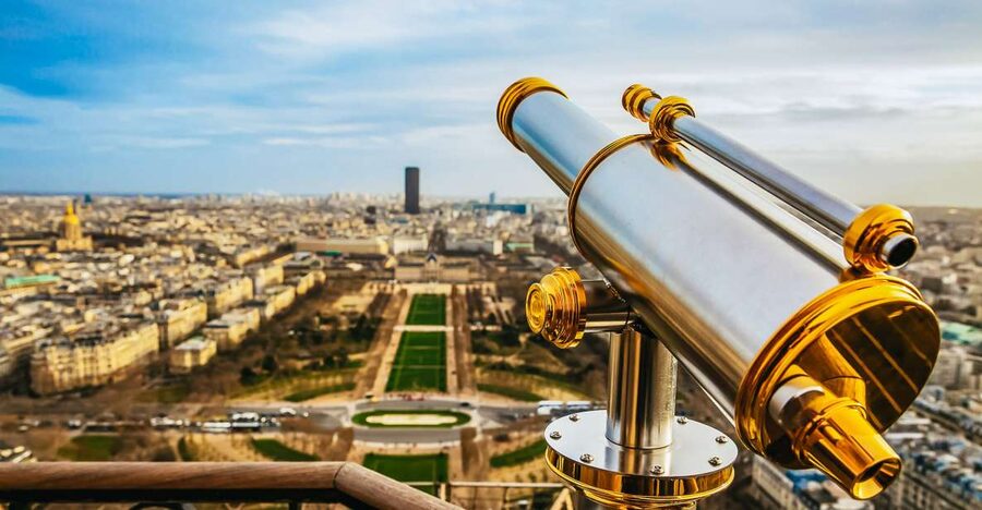 Paris: Eiffel Tower Tour with Summit or 2nd Floor Access - Key points at a glance