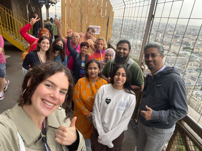 Paris: Eiffel Tower Tour - The walk to the tower adds more than a photo stop