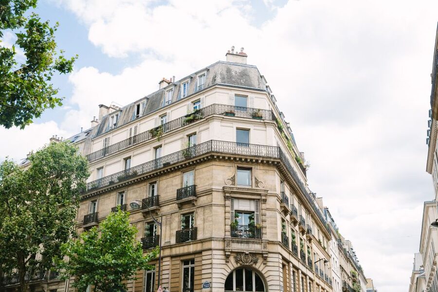 Paris: Emily Inspired Walking Tour - Palais Royal Gardens and the Quietest Stop