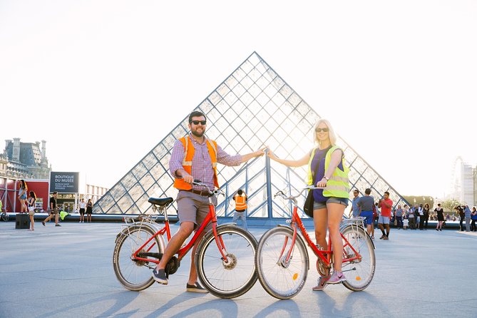 Paris Evening Snapshot Bike Tour - Starting at 6 p.m. in the 15th arrondissement