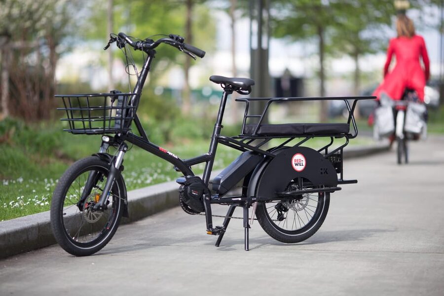 PARIS: Family e-bike longtail renting - How the 10am to 6pm schedule affects your day
