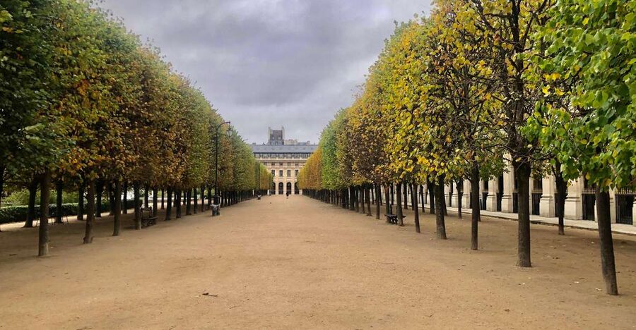 Paris: Fashion History Walking Tour in the Heart of Paris - Starting at La Comédie-Française in the First Arrondissement