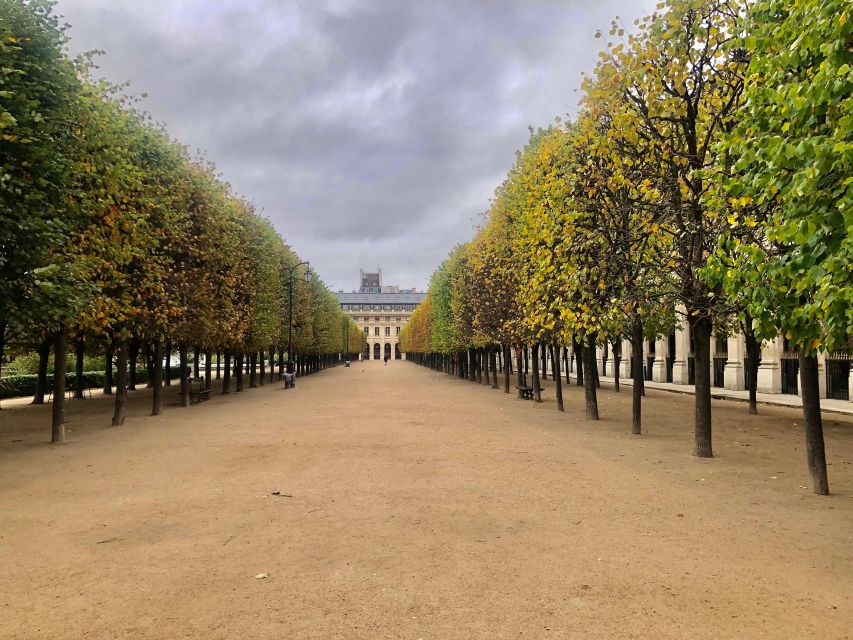 Paris: Fashion History Walking Tour in the Heart of Paris - Who Will Get the Most From This Experience?