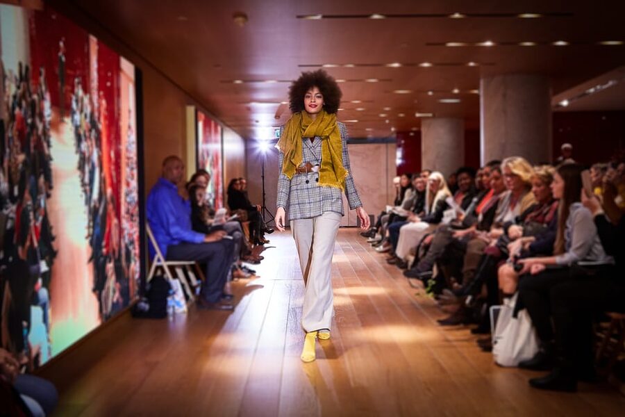 Paris: Fashion Show at Galeries Lafayette Haussmann - Who will enjoy this most?