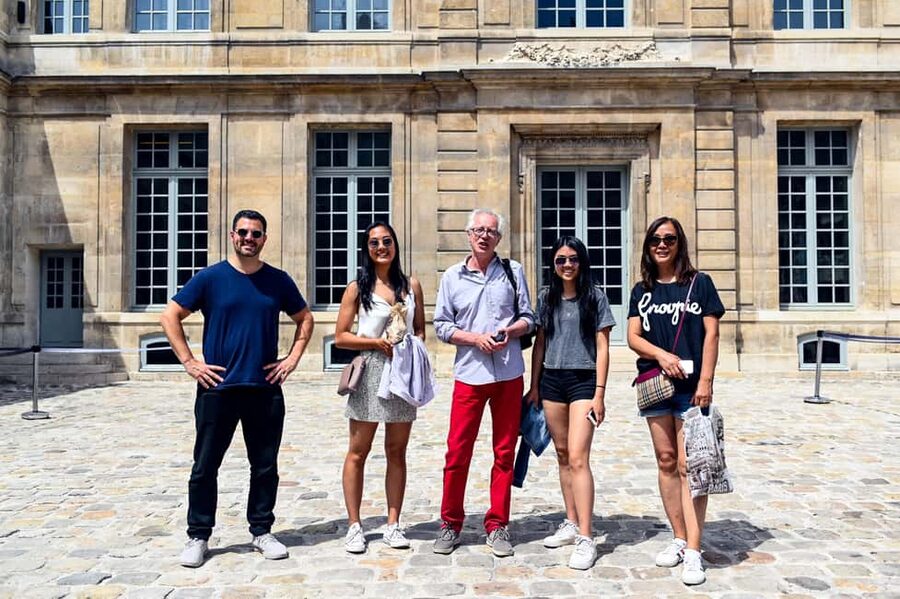Paris: Food Tour in Le Marais with Tastings - Falafel and the Jewish quarter