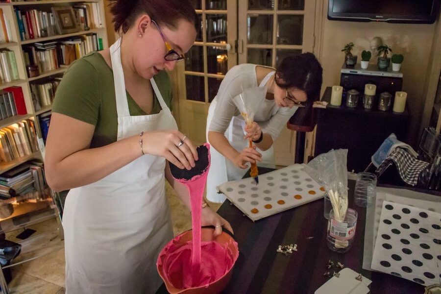 Paris: French Macarons Baking Class with a Parisian Chef - Practical tips for getting the most from the lesson