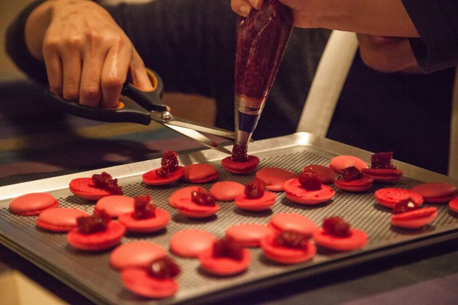 Paris: French Macarons Baking Class with a Parisian Chef - What happens during the three-hour session