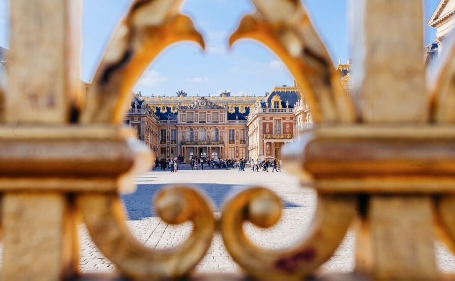 Paris: Giverny & Versailles Small Group or Private Tour - Why Giverny and Versailles work well together