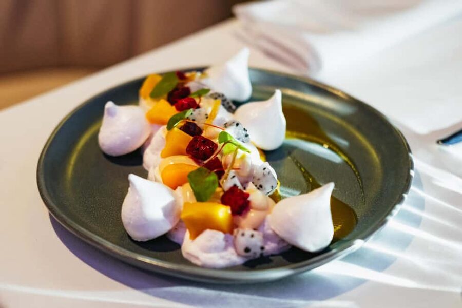 Paris: Gourmet Dinner Cruise on Seine River with Live Music - Price, drinks, and overall value