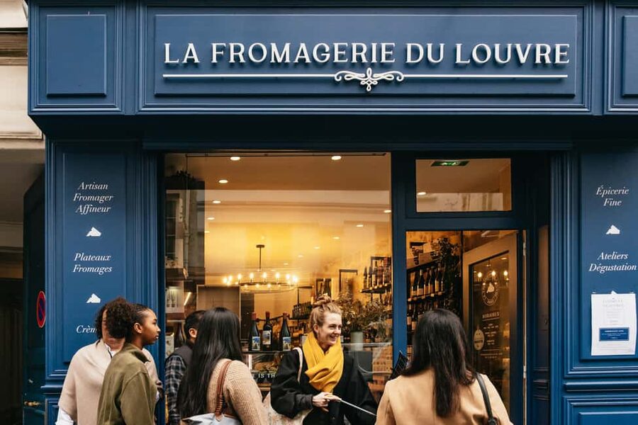 Paris: Gourmet Food Tour with Over 10 Tastings and Wine - Brioche finishes the walk