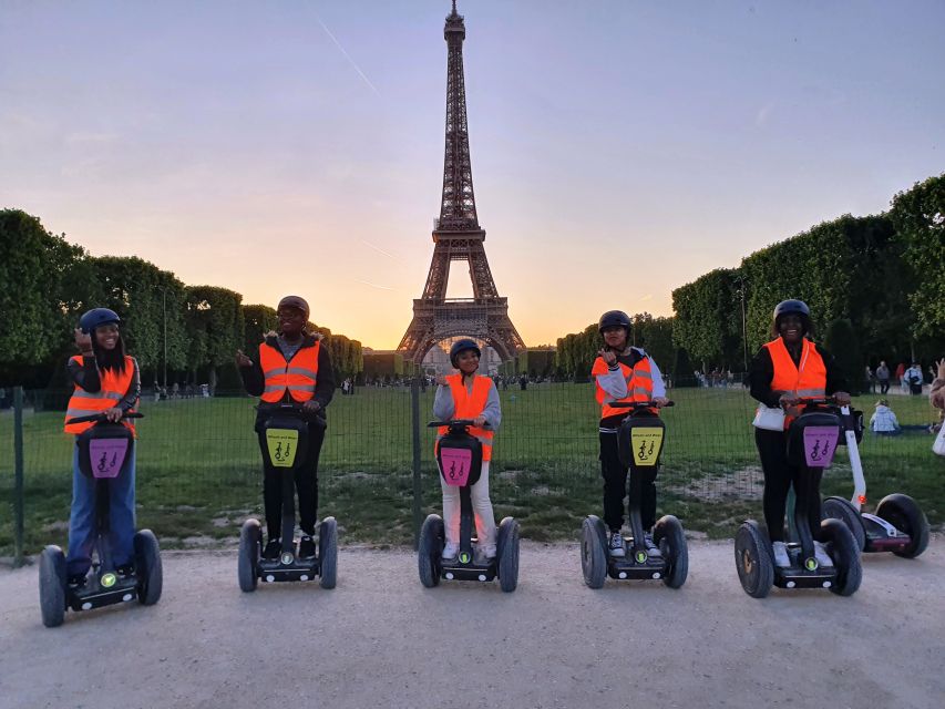Paris: Guided Segway Tour Paris by Night - What the guides add to the experience