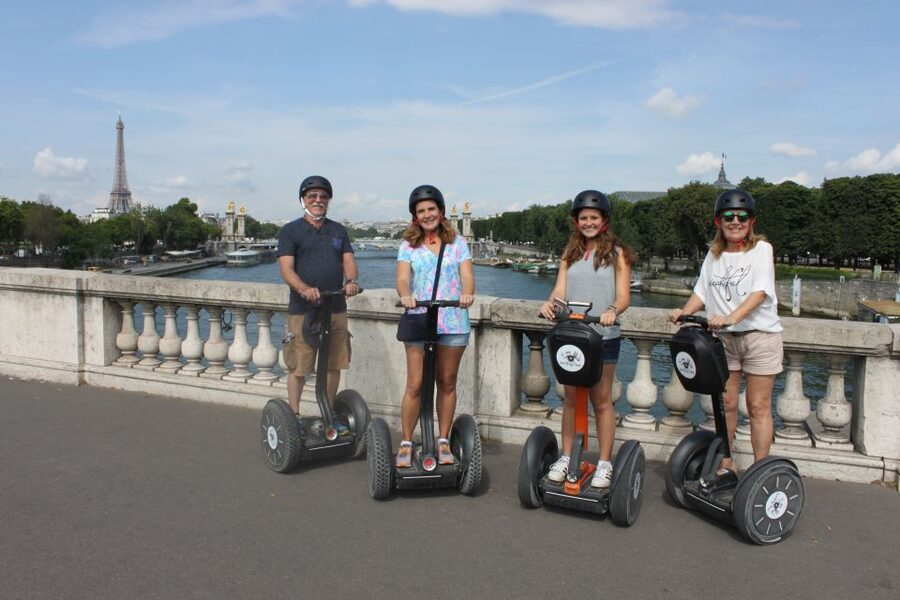Paris: Guided Segway Tour - Starting at Avenue de la Bourdonnais