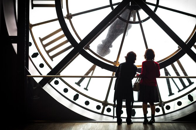 Paris in a Day: Louvre or Orsay, Eiffel Tower, City Walk & Cruise - Montmartre begins with a funicular ride