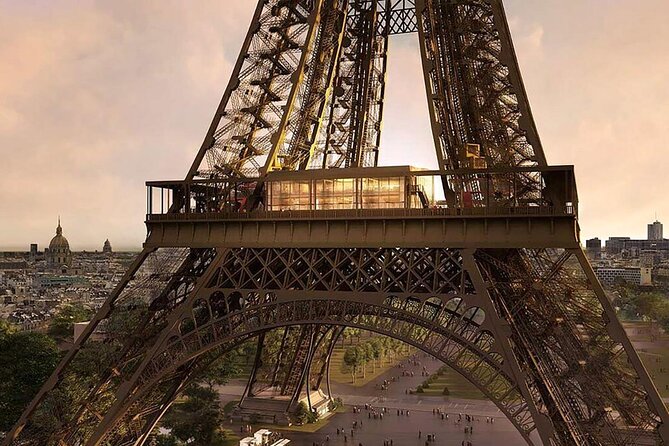 Paris Late Lunch at Eiffel Tower's Madame Brasserie Restaurant - Taking the Lift to the First Platform