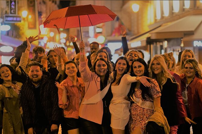 Paris Latin Quarter Pub Crawl Bars and Clubs - Group size, safety, and the social mix