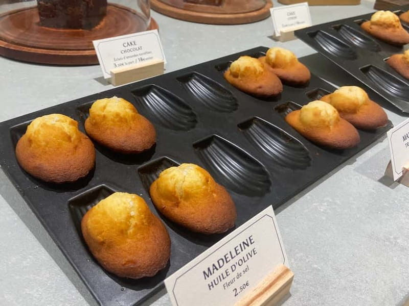 Paris: Le Marais Guided Food Tour with Tastings - Guides make the difference