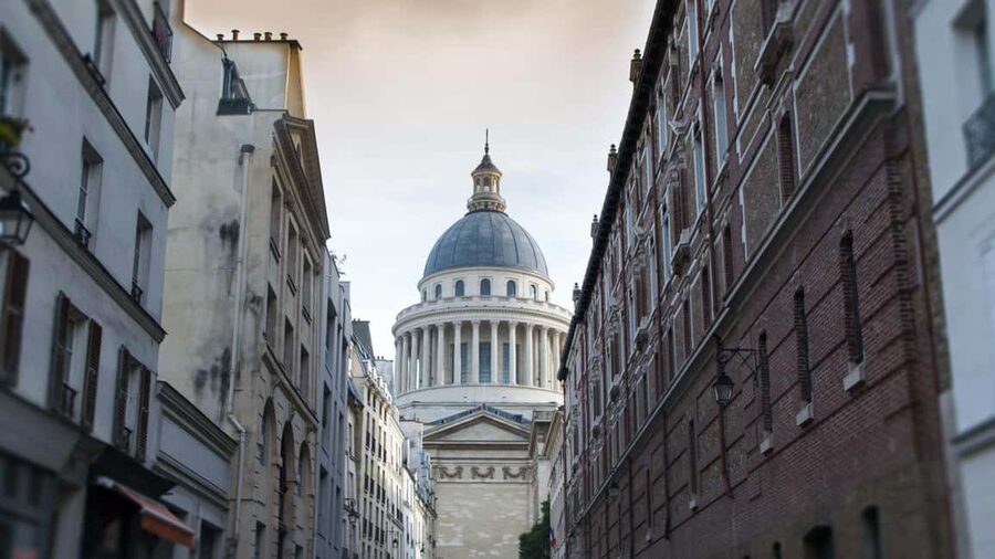 Paris: Left Bank Food & Wine Tour in the Latin Quarter - Is $113 a fair price for three hours?