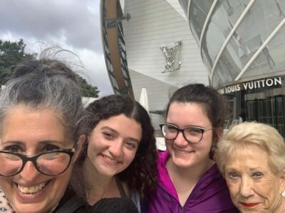 Louis Vuitton Foundation Exterior Tour with Entry