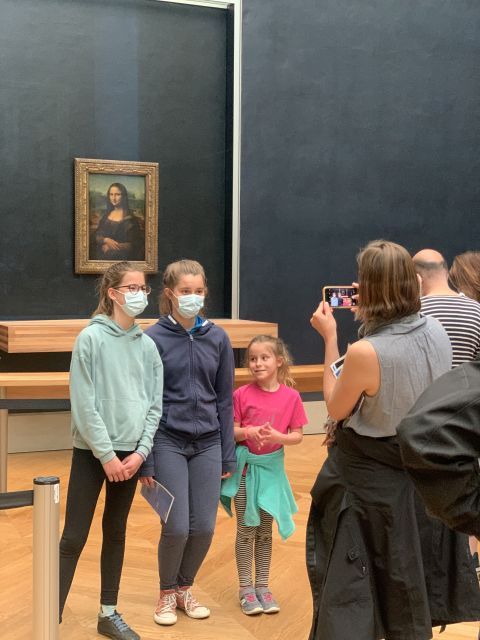 Paris Louvre: 2-Hour Private Tour for Groups or Families - Starting with the Mona Lisa