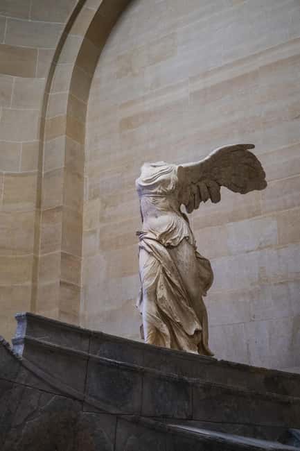 Paris: Louvre Masterpieces Tour with Pre-Reserved Tickets - The Mona Lisa and Italian Renaissance painting