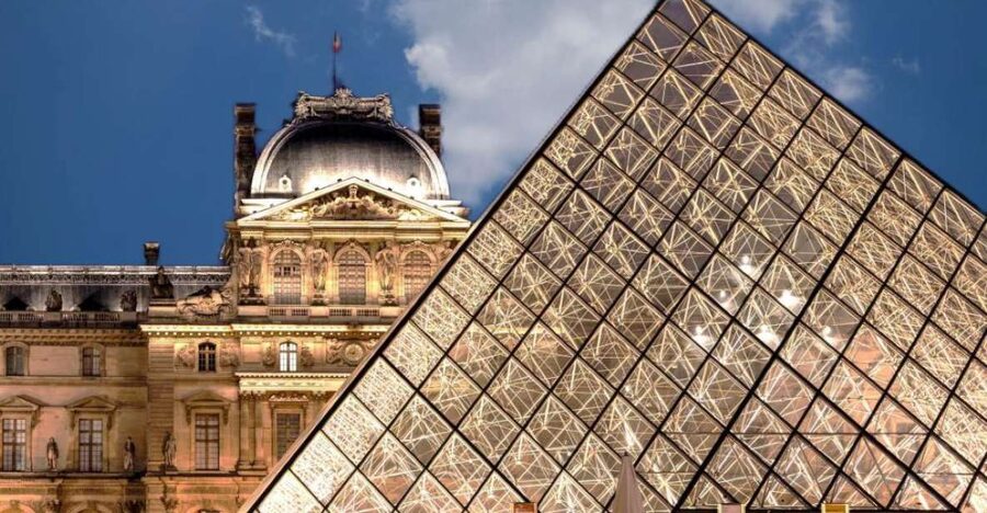 Paris: Louvre Museum Entry Ticket With Host and River Cruise - What the Louvre route can feel like