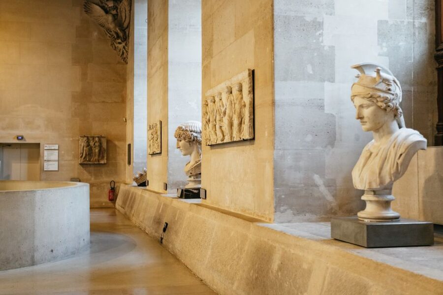 Paris: Louvre Museum Entry Ticket With Host and River Cruise - How the itinerary fits together