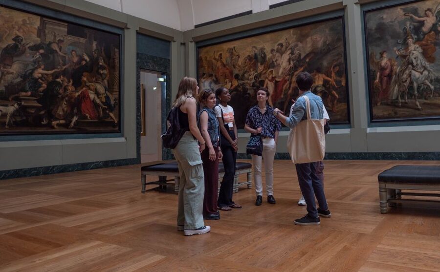 Paris: Louvre Museum Highlights and Mona Lisa Tour - Is $116 a fair price?