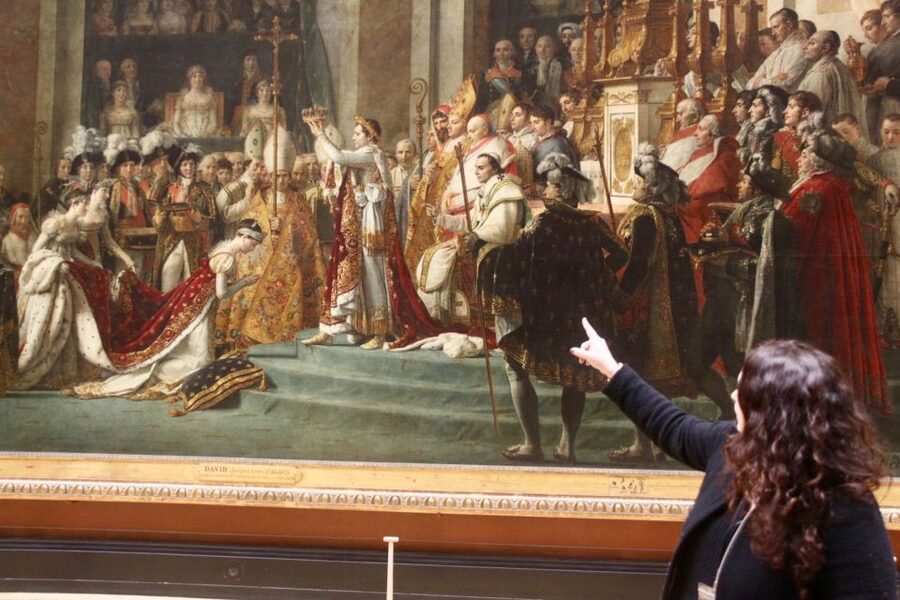 Paris: Louvre Museum Highlights and Mona Lisa Tour - Venus de Milo and the Greek sculpture galleries