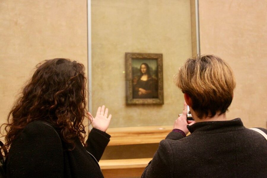 Paris: Louvre Museum Highlights and Mona Lisa Tour - What the two-hour route really covers