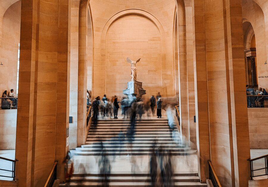 Paris: Louvre Museum Ticket & Exclusive Immersive AudioGuide - A sensible way to approach the Louvre