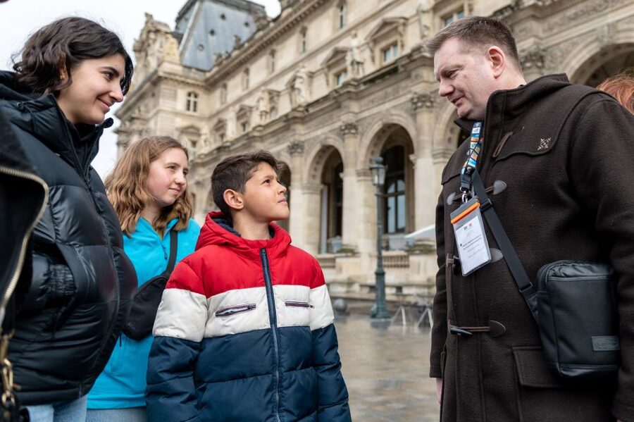 Paris: Louvre Private Family Tour for Kids + Reserved Entry - Why this Louvre tour works for families