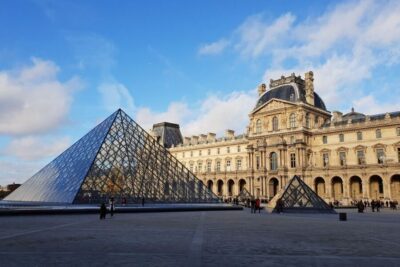 Louvre Reserved Ticket and River Cruise Combo